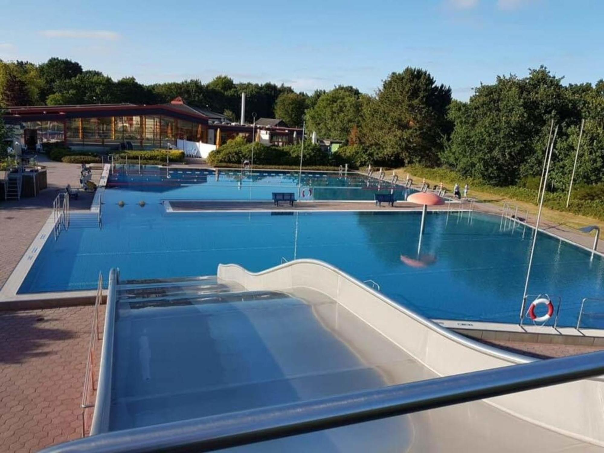 Kimbas Huus Villa Berumbur Dış mekan fotoğraf